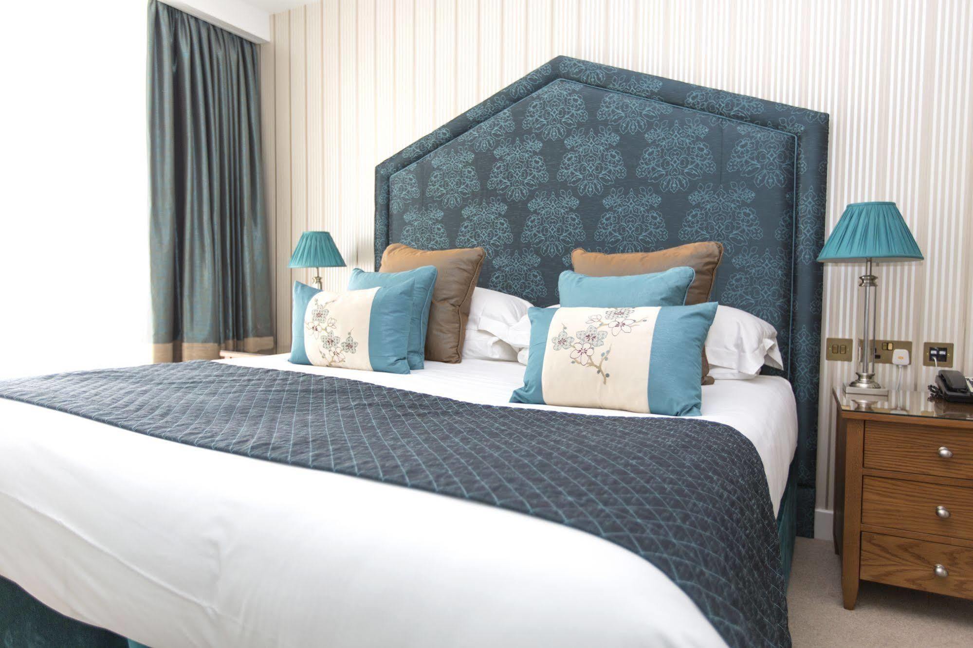 The Oxfordshire Golf & Spa Hotel Thame Exteriér fotografie