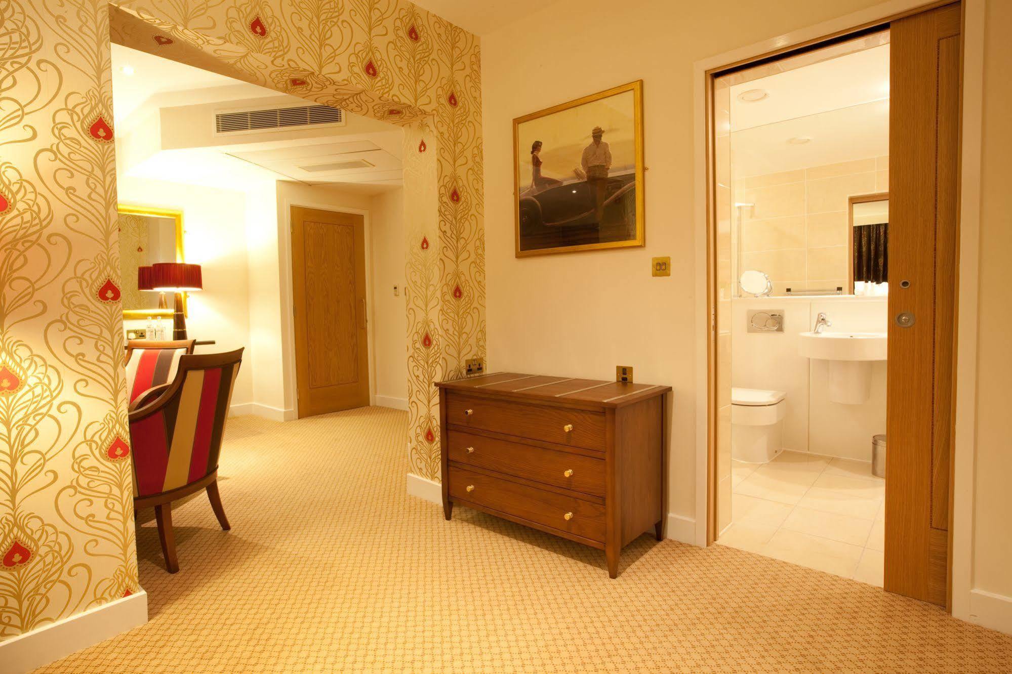 The Oxfordshire Golf & Spa Hotel Thame Exteriér fotografie