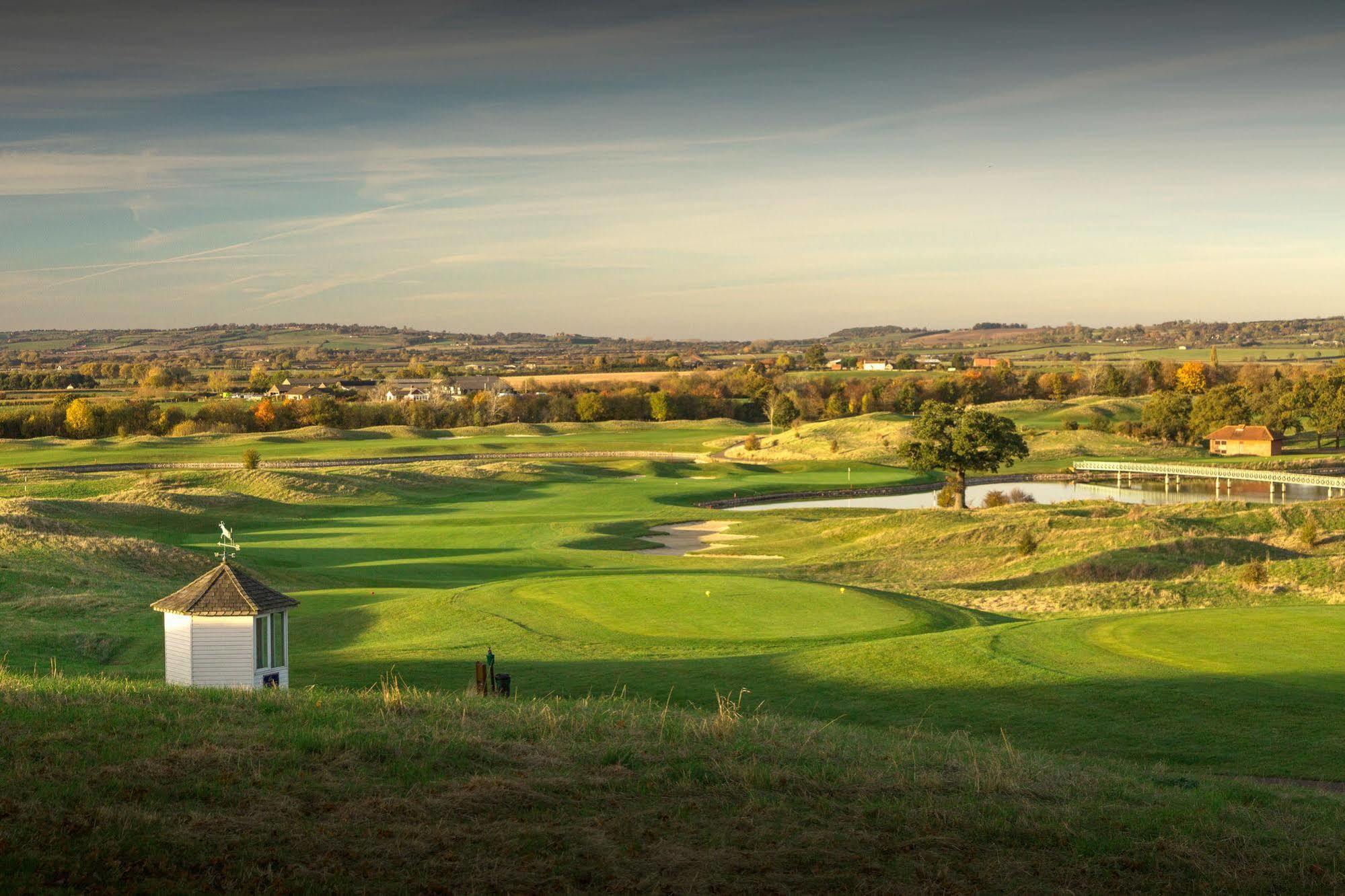 The Oxfordshire Golf & Spa Hotel Thame Exteriér fotografie